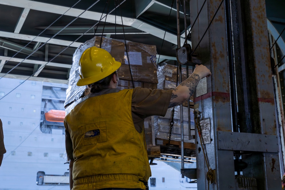 Abraham Lincoln conducts replenishment-at-sea with Carl Brashear