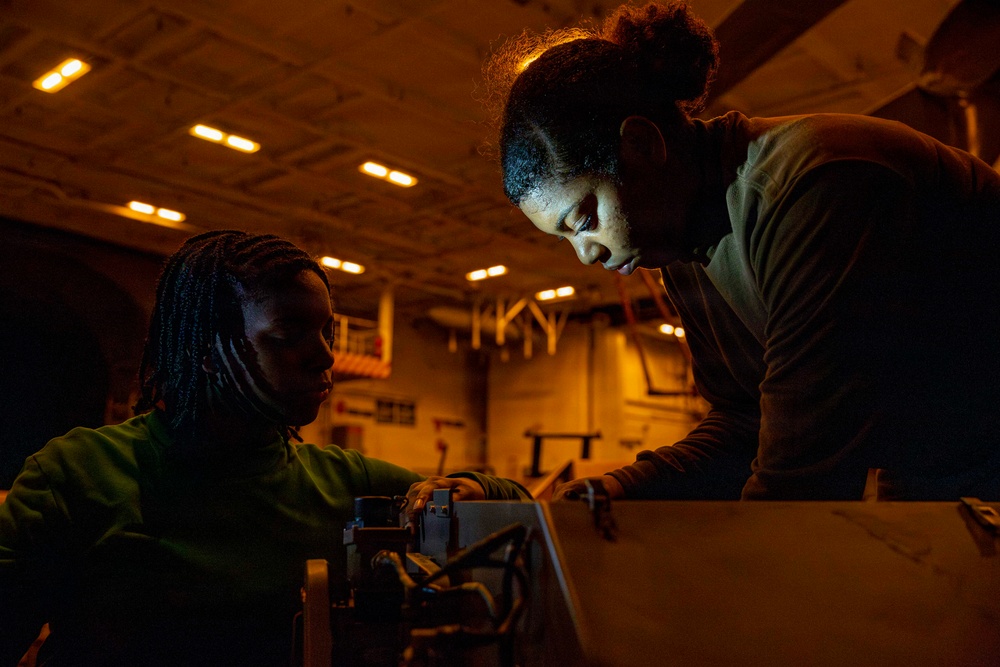 Abraham Lincoln conducts routine night operations