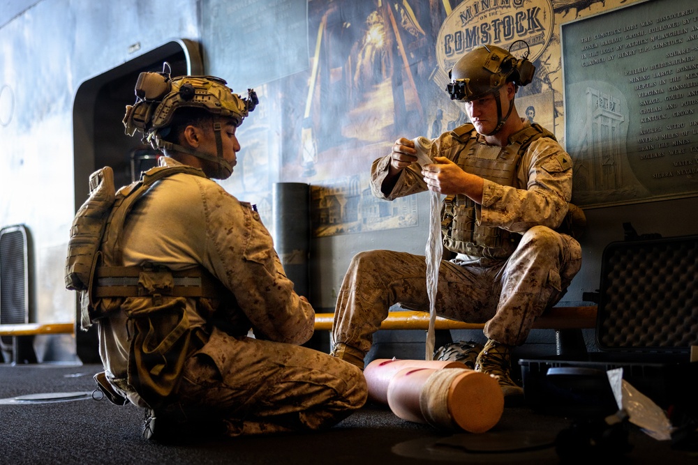 11th MEU Marines Conduct Tactical Combat Casualty Care Training Aboard USS Comstock