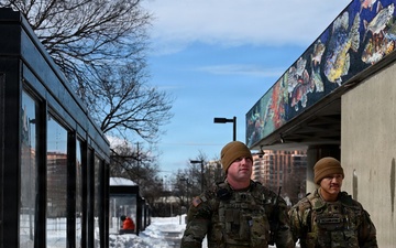 D.C. Safe and Beautiful Mission Adapts to Winter While Soldiers Coordinate with Authorities for Greater Impact