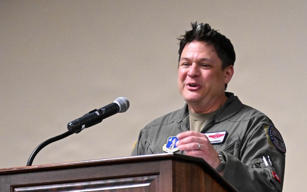 Col. Spohn Relinquishes Command of the 188th Wing to Col. Esparza