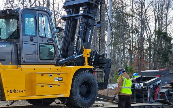 USACE Delivers Generators to Elementary School