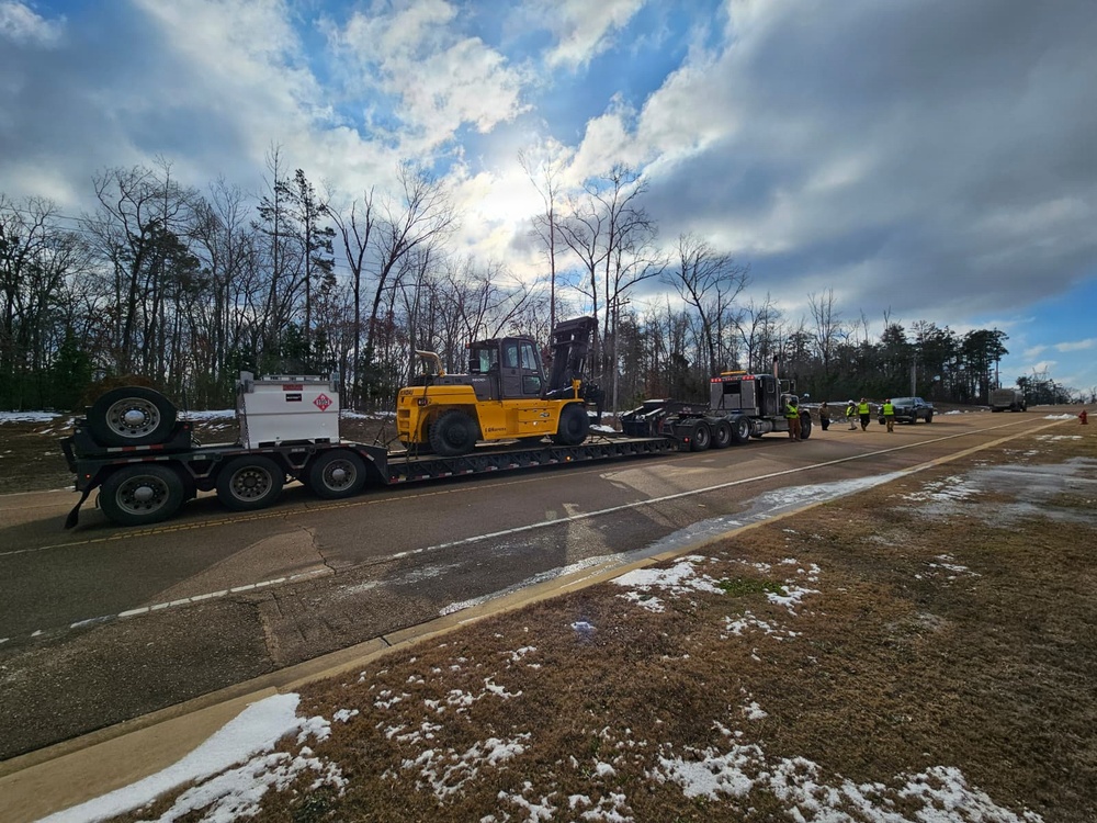 USACE Delivers Generators to Elementary School