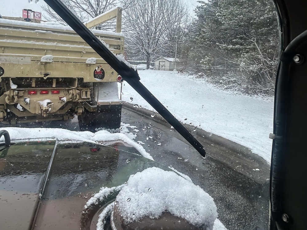 228th Theater Tactical Signal Brigade vehicle-recovery teams continue Winter Storm Gianna response