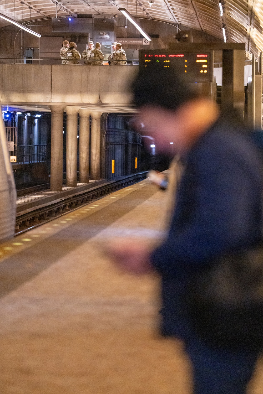 D.C. National Guard commander engages Soldiers, Airmen on D.C. Safe and Beautiful mission