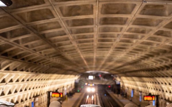 D.C. National Guard commander engages Soldiers, Airmen on D.C. Safe and Beautiful mission