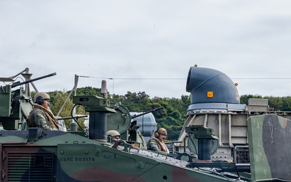 31st MEU | Conducts routine onload operations