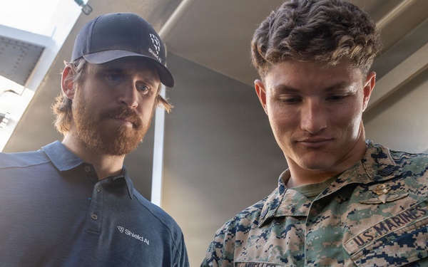 11th MEU Marines, Sailors and DOW Contractors conduct VBAT operations aboard USS Portland