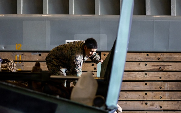 11th MEU Marines, Sailors Conduct a Serial Rehearsal Aboard USS Comstock