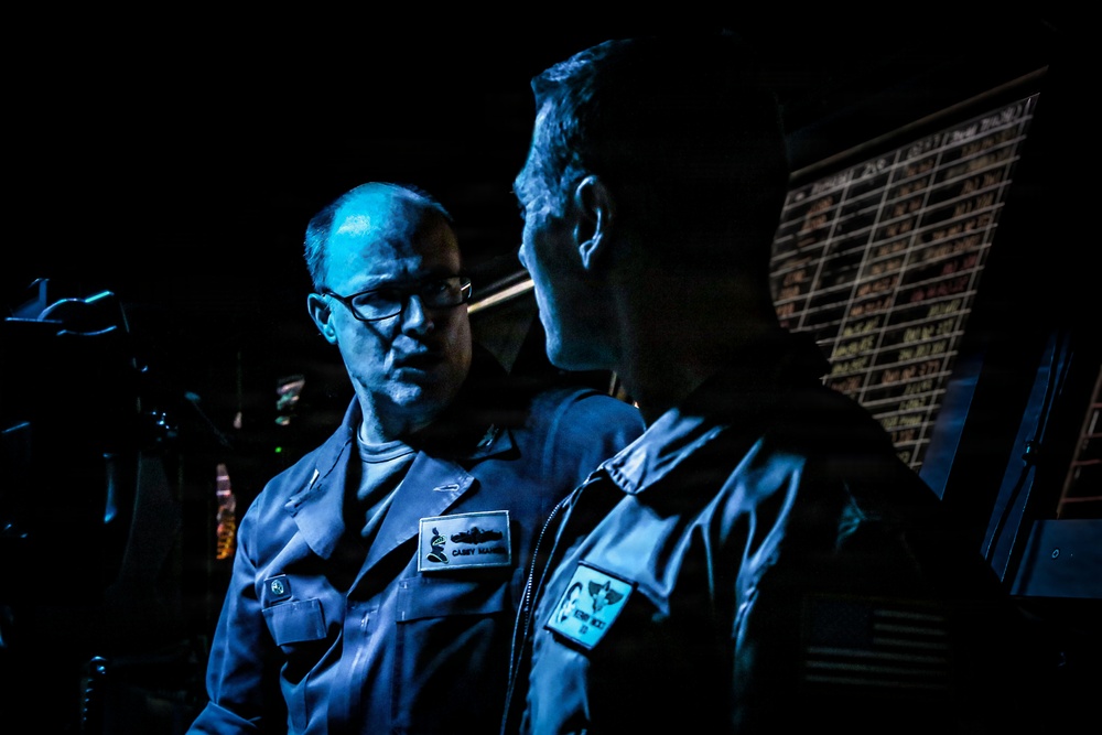 Frank E. Petersen Jr. hosts Abraham Lincoln executive officer