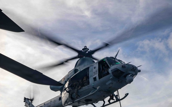 USS Fort Lauderdale (LPD 28) Conducts Maritime Interception Rehearsal