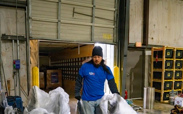 FEMA and Friends of Disabled Adults and Children Distribute Supplies in Mississippi