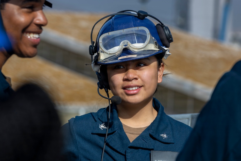 USS Delbert D. Black (DDG 119) Departs Eilat, Israel