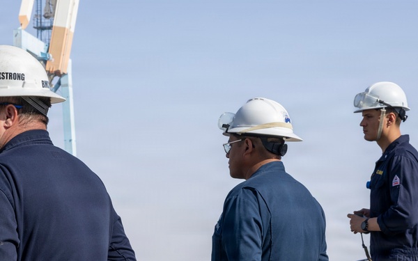 USS Delbert D. Black (DDG 119) Departs Eilat, Israel