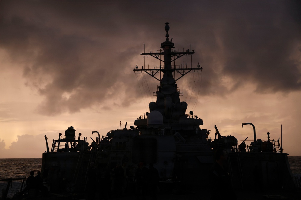 USS Mahan (DDG 72) Live-Fire Exercise