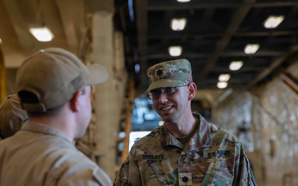 Army Visitors Onboard