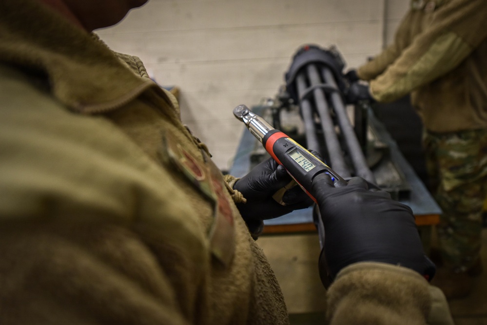 138th Aircraft Maintenance Squadron Airmen inspect F-16 Viper weaponry