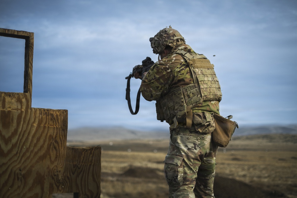 Washington National Guard engineers shoot for expert