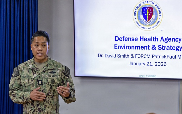 DHA Acting Director Visits U.S. Naval Hospital Yokosuka