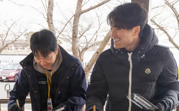 USNMRTC Yokosuka Mochi Pounding Event