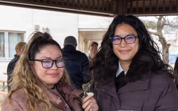 USNMRTC Yokosuka Mochi Pounding Event