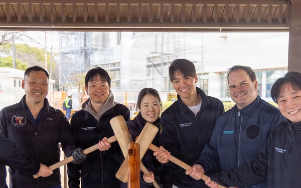 USNMRTC Yokosuka Mochi Pounding Event