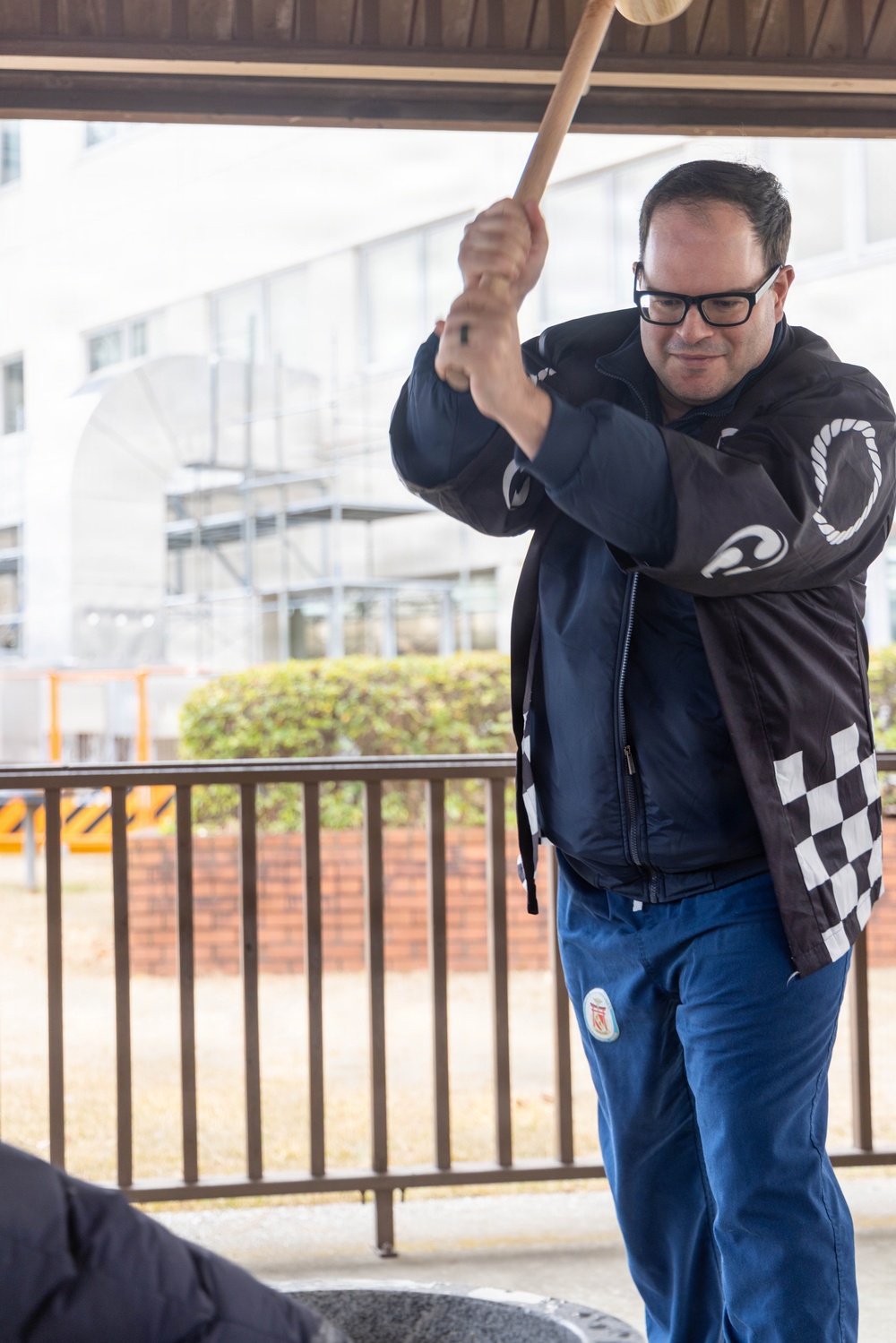 USNMRTC Yokosuka Mochi Pounding Event