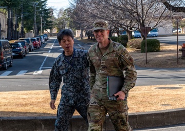 374 AW DCOM visits JASDF OSW