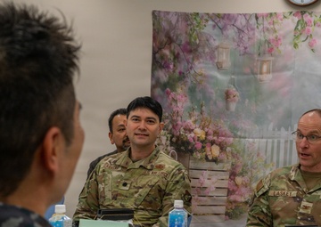 374 AW DCOM visits JASDF OSW