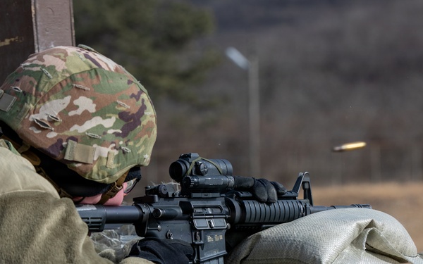 6-37 FA conducts weapon qualification