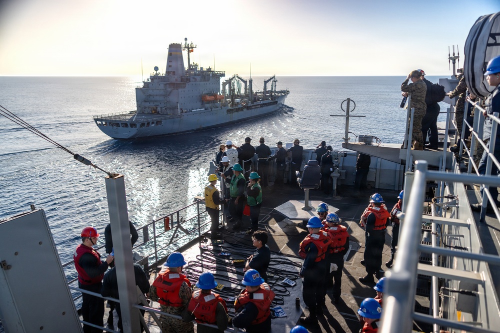 11th MEU Marines, Sailors Conduct Replenishment at Sea Aboard USS Comstock