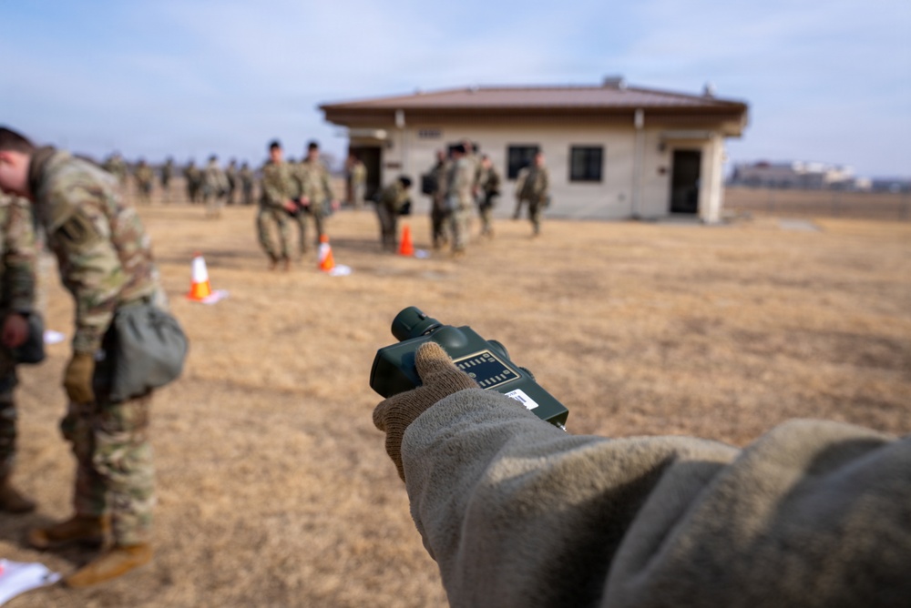 HHC 304th ESBE Conducts CBRN and Confidence Chamber Training