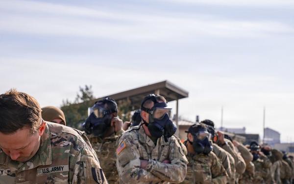 HHC 304th ESBE Conducts CBRN and Confidence Chamber Training
