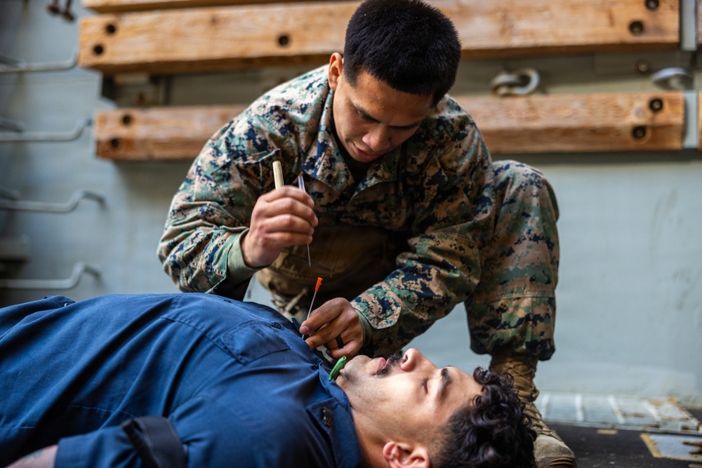 11th MEU Marines Conduct Combat Life Saver Qualification Aboard USS Comstock