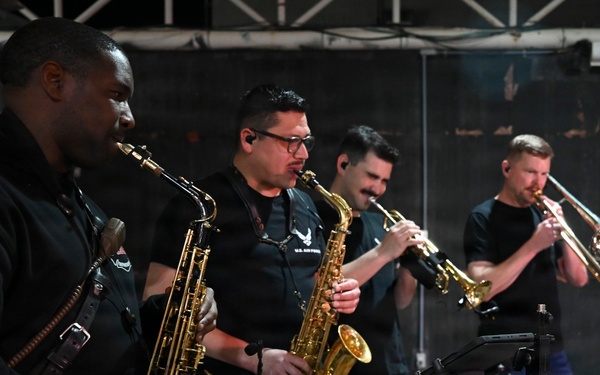 AFCENT Band visits 380th AEW