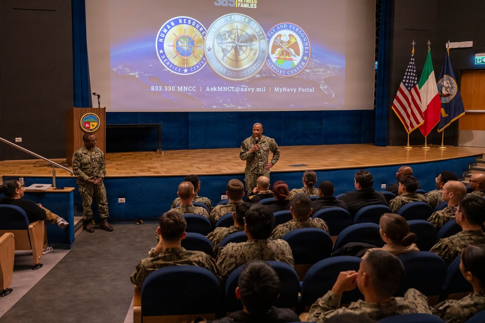 MyNavy Career Center Commander Visits NSA Naples