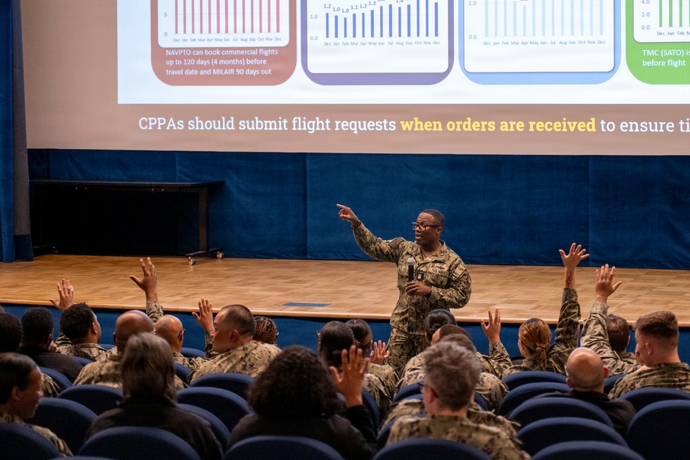 MyNavy Career Center Commander Visits NSA Naples