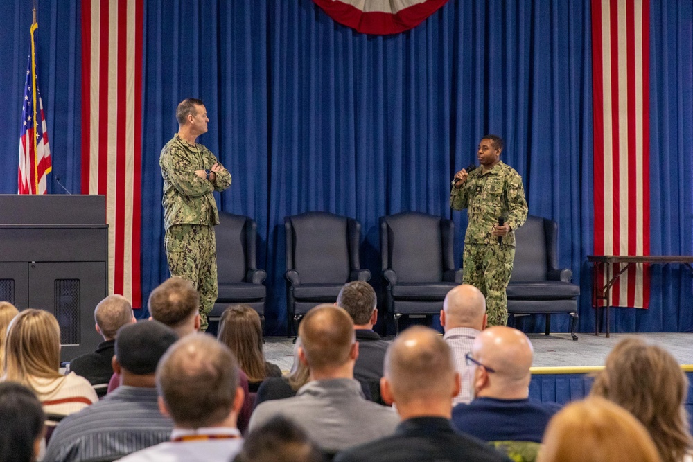 NAVSUP WSS hosts NSA Mechanicsburg town hall