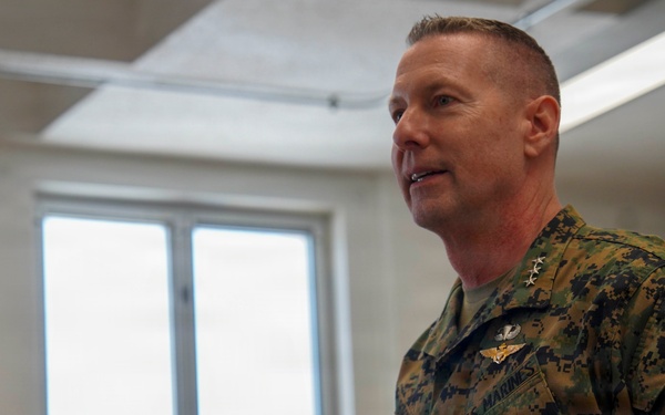 U.S. Naval Academy Superintendent Visits NAPS