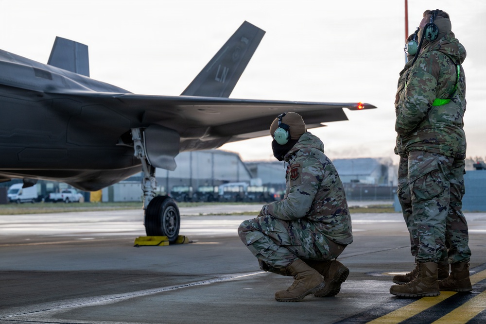 493rd FS and FGS take to the skies during Point Blank 26