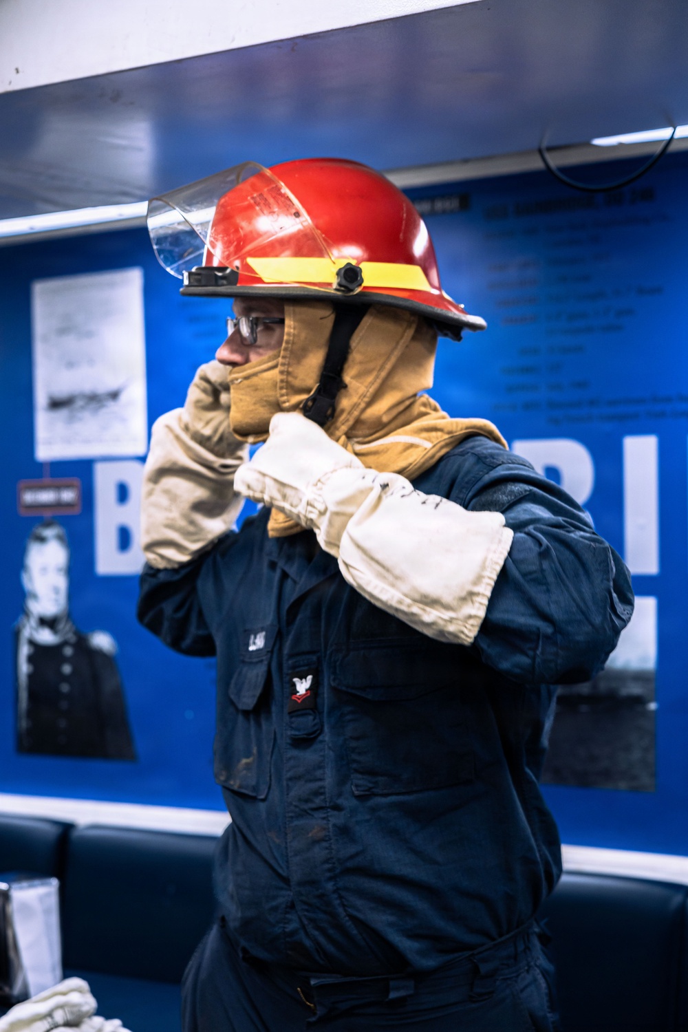 USS Bainbridge Conducts Integrated Training