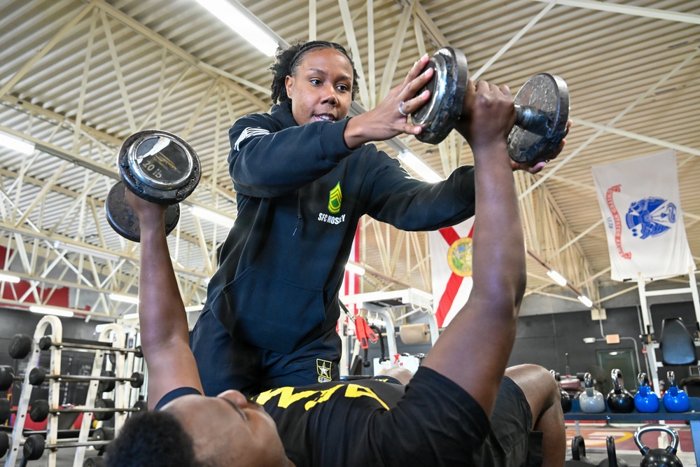 Holistic Health and Fitness Training Builds Readiness Across the Army Reserve