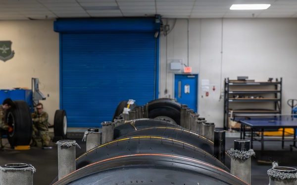 92 MXS Wheel and Tire Shop