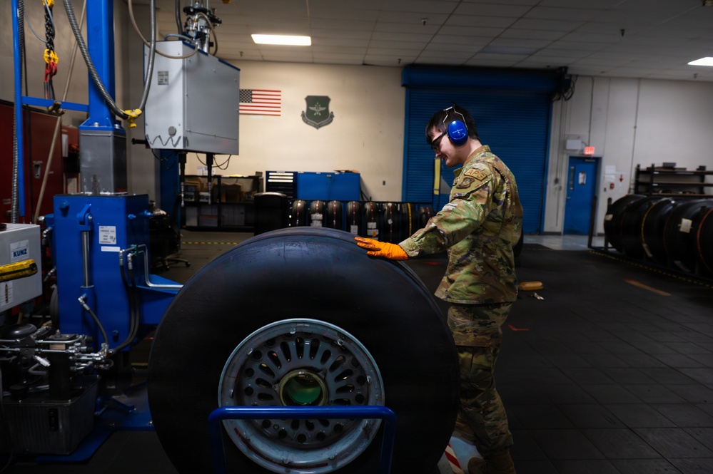 92 MXS Wheel and Tire Shop