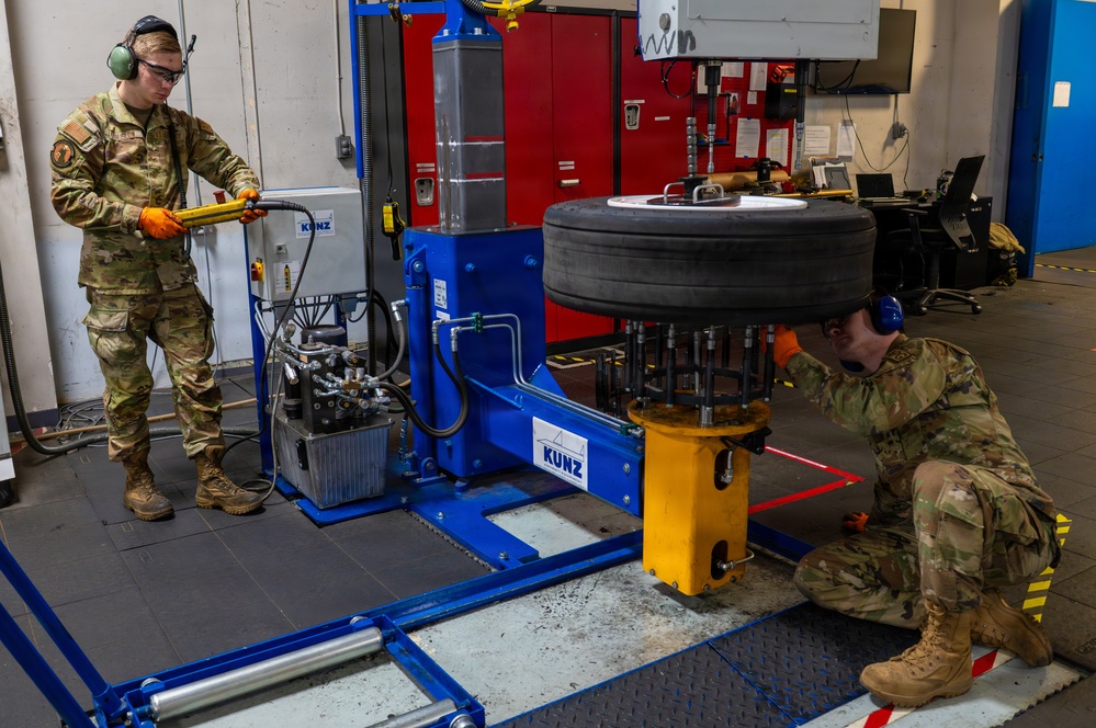 92 MXS Wheel and Tire Shop