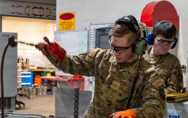 92 MXS Wheel and Tire Shop