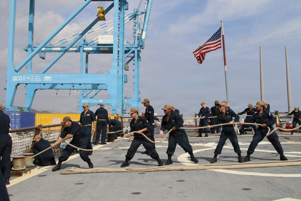 USS McFAUL Scheduled Logistics Stop in Fujairah
