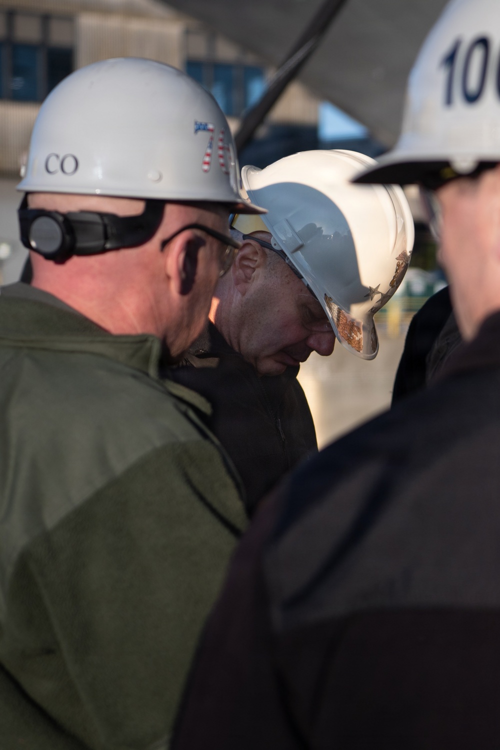 Vice Chief of Naval Operations Visits USS Ronald Reagan