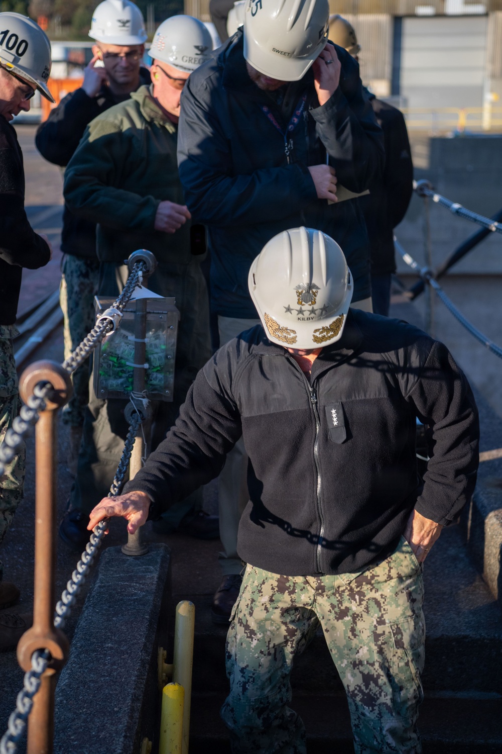 Vice Chief of Naval Operations Visits USS Ronald Reagan