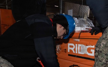 Ike Conducts Planned Incremental Availability maintenance period